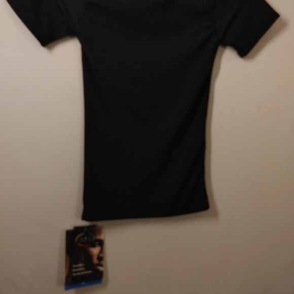 McDavid Performance Black Short Sleeve Body Shirt Youth Size Medium NWT.Chest - Picture 10 of 12